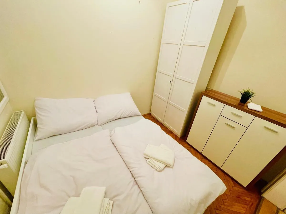 Friend Of Deak Ferenc Apartment Budapest